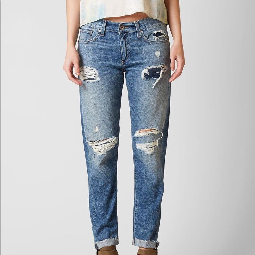 Lucky Brand Sienna boyfriend jeans!